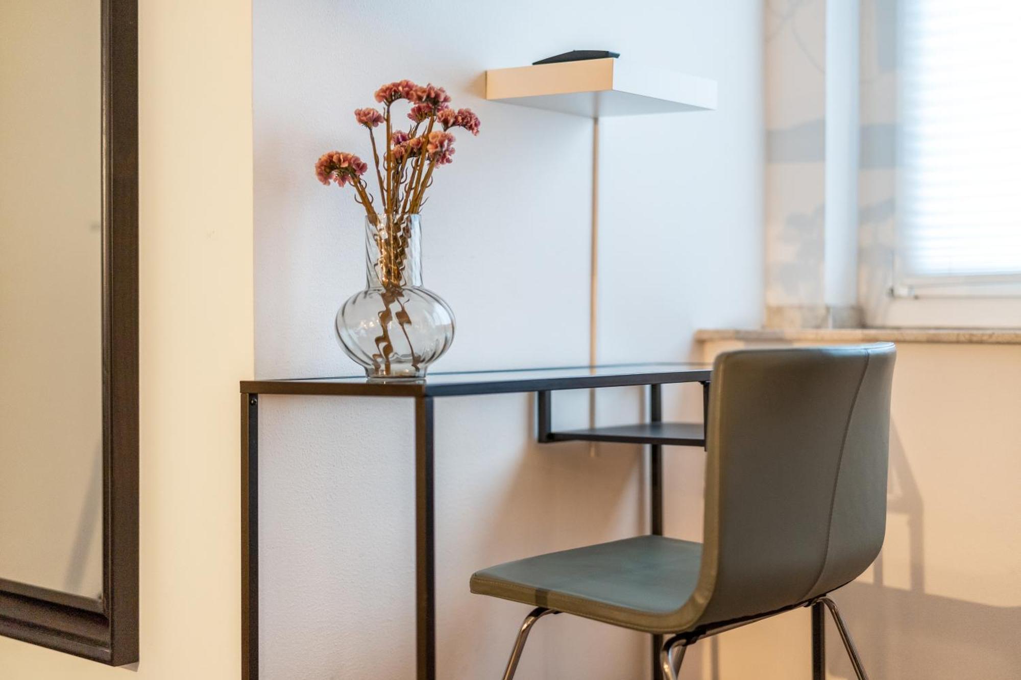 Urban Retreat - Whirpool - Lage Appartement *