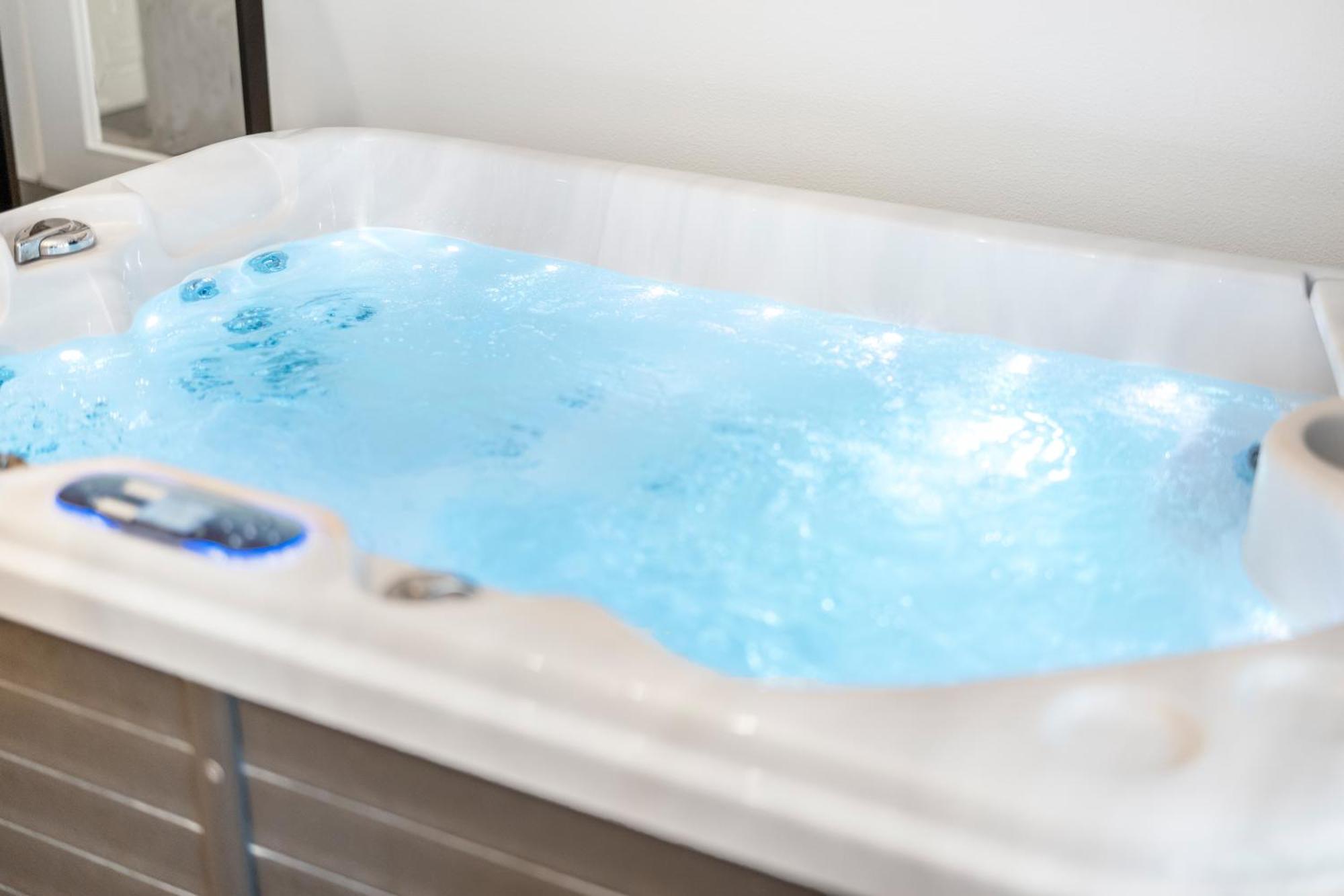 Appartement Urban Retreat - Whirpool - Lage Keulen