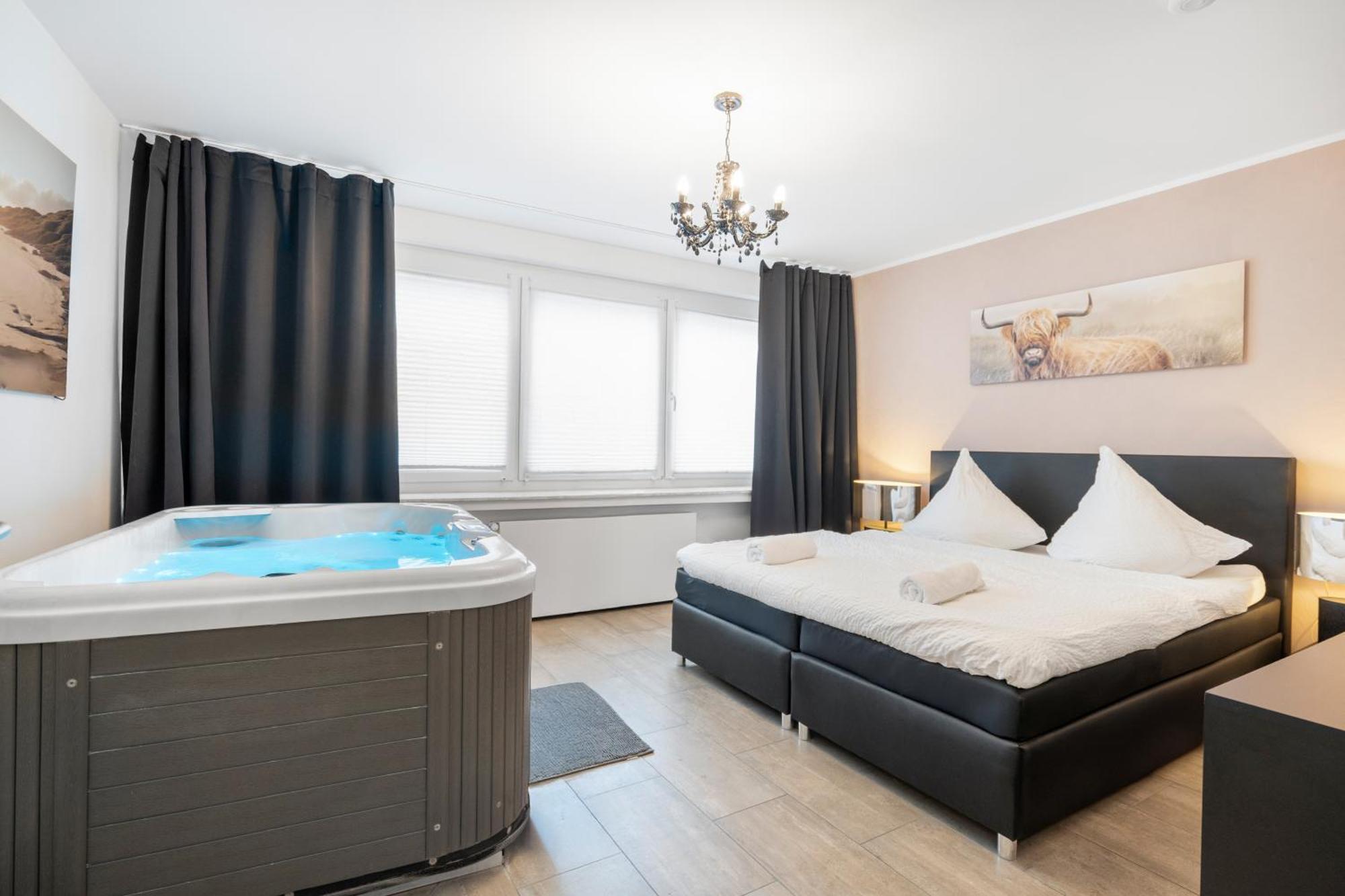 Urban Retreat - Whirpool - Lage Keulen