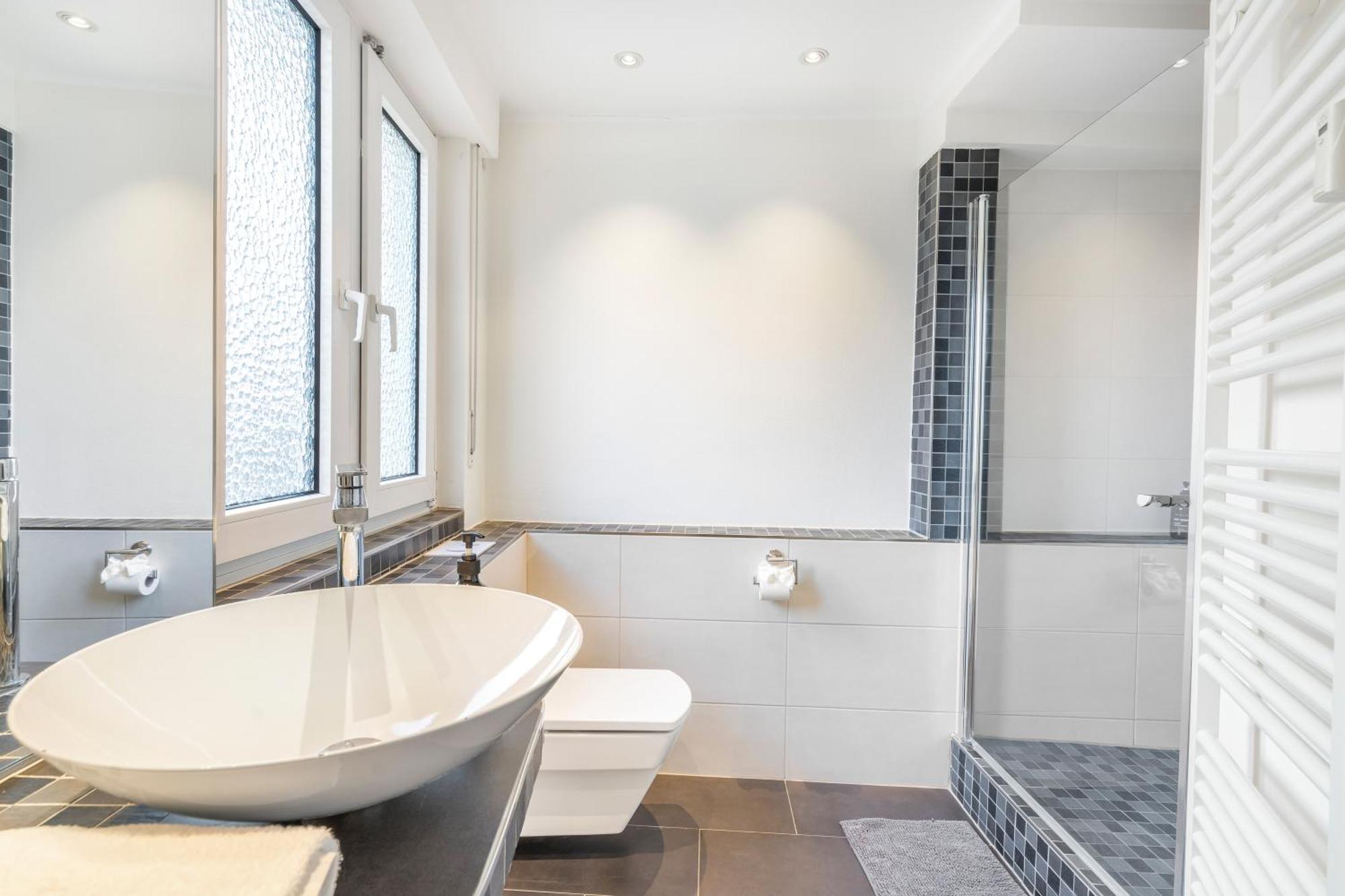 Urban Retreat - Whirpool - Lage * Keulen
