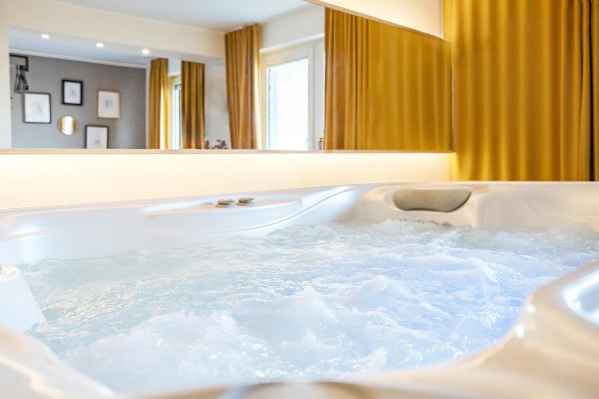 Urban Retreat - Whirpool - Lage